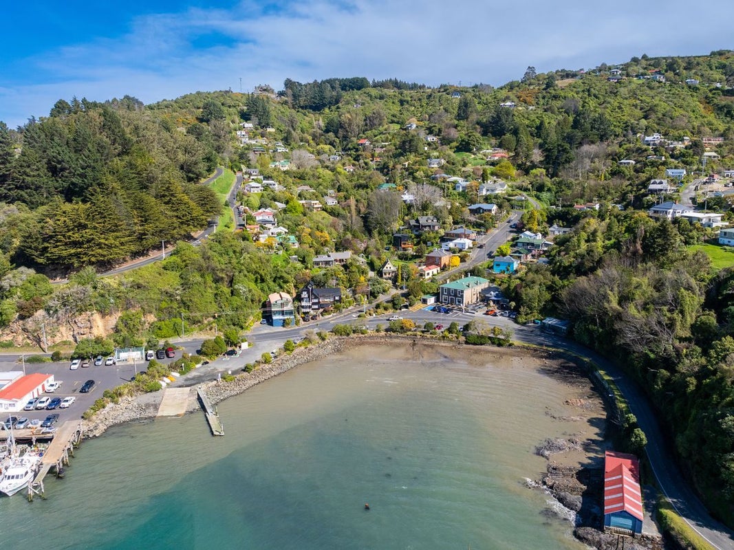 7 Slant Street, Careys Bay, Port Chalmers - Carousel 22
