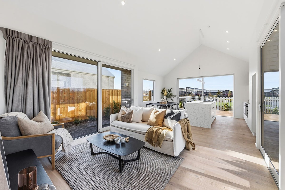 13 Shrubbery Lane, Rolleston, Rolleston - Carousel 1