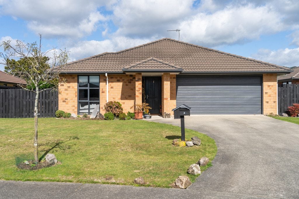 9 Kinder Place, Ngongotaha, Rotorua - Carousel 1