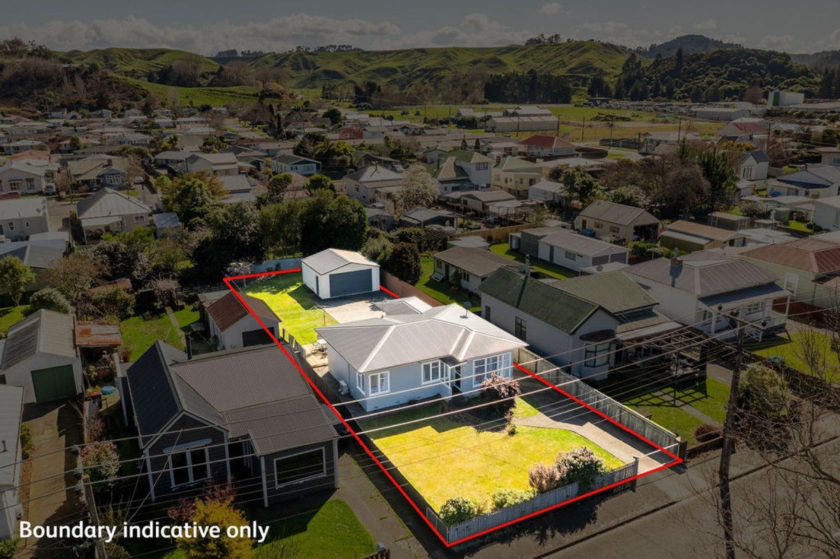 12 Seddon Street, Aramoho, Whanganui - Carousel 2