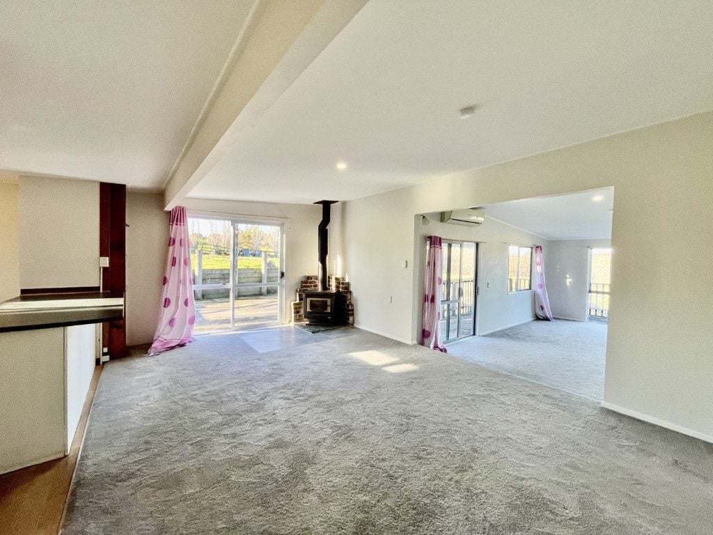 42A Spur Road, Stillwater, Silverdale - Carousel 2