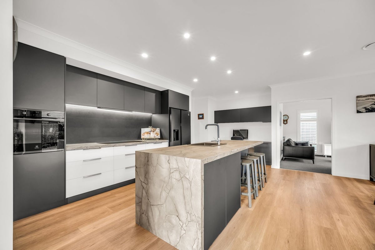 104 Bateup Road, Hope, Richmond - Carousel 2