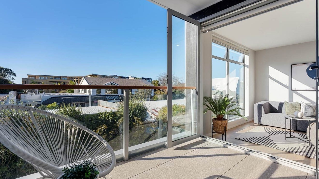 205/19 Bute Road, Browns Bay, Auckland - Carousel 1
