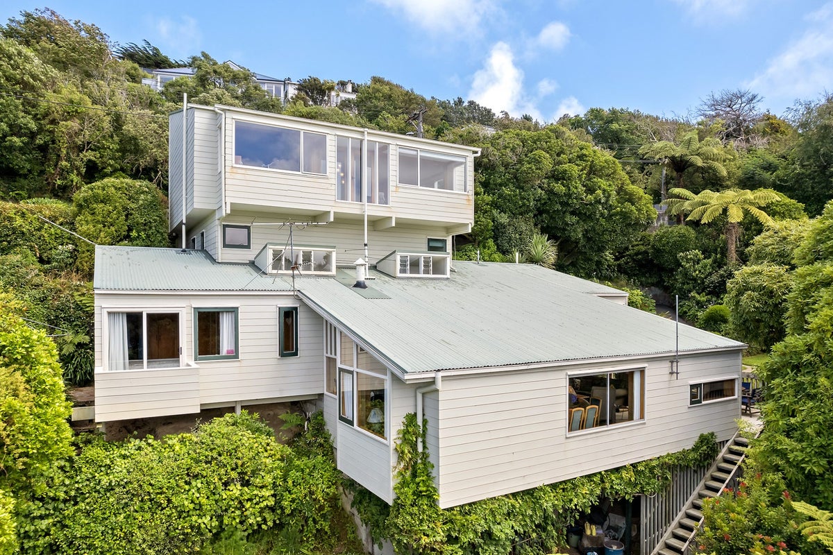79 Nicholson Road, Khandallah, Wellington - Carousel 2