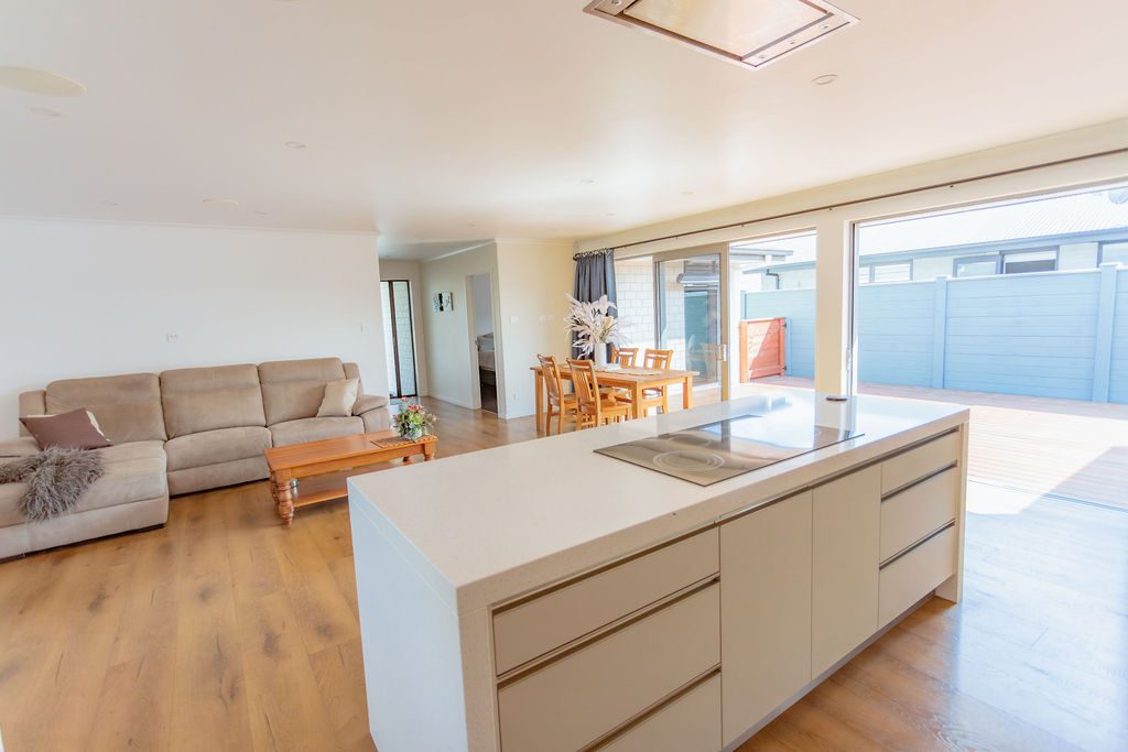13 Halifax Drive, Waipu, Waipu - Carousel 2