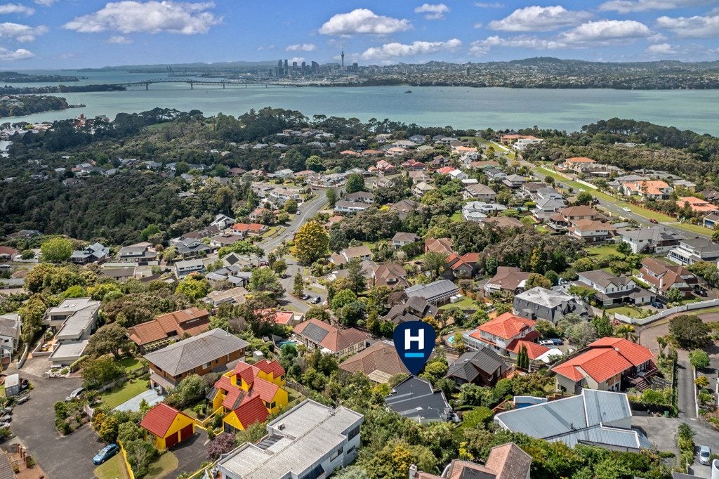 28 Murano Place, Chatswood, Auckland - Carousel 1