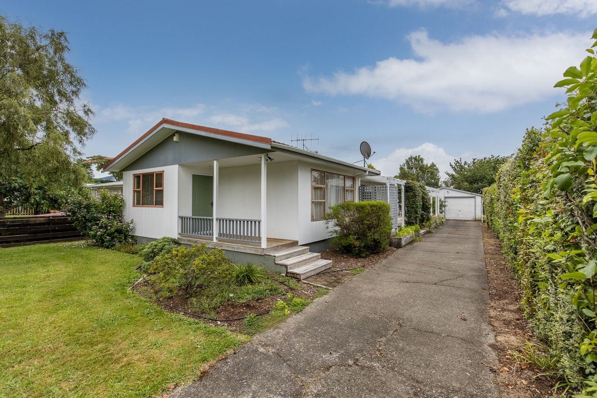 36 Te Rewha Street, Turangi, Turangi - Carousel 1