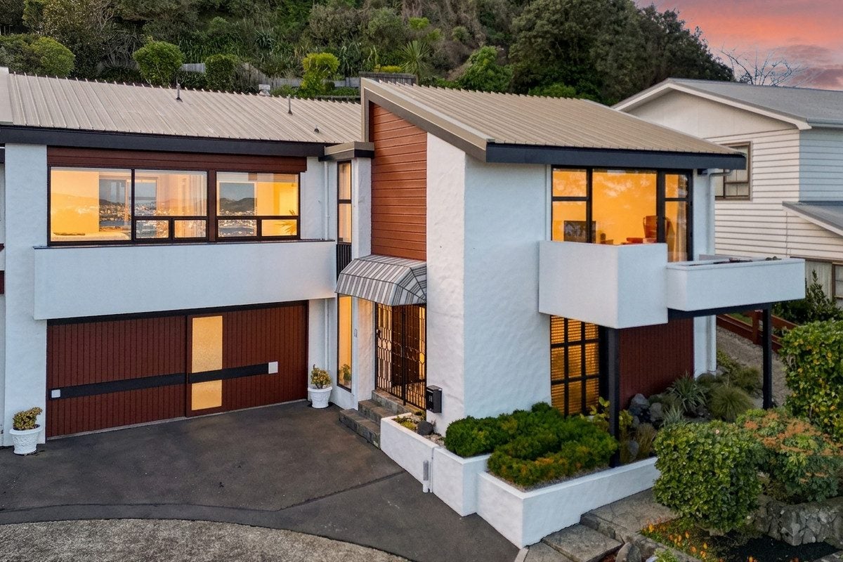 68 Rama Crescent, Khandallah, Wellington - Carousel 1