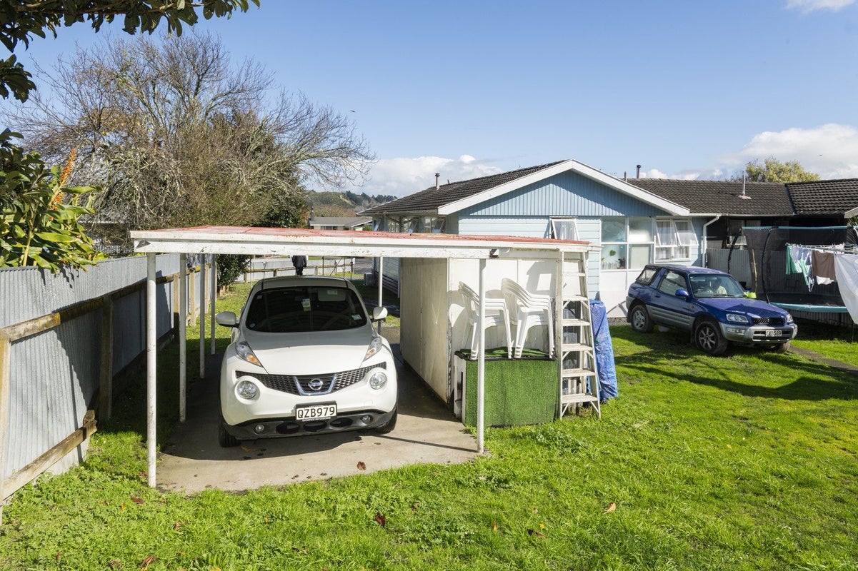 12A Hudson Street, Inner Kaiti, Gisborne - Carousel 28