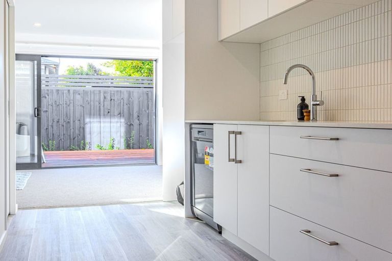 2/99 King Street, Sydenham, Christchurch - Carousel 2