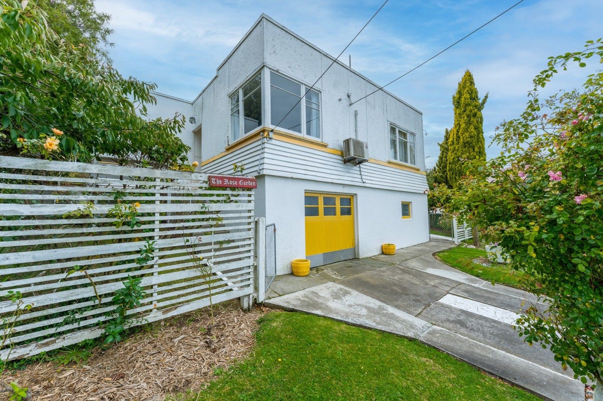 10 Royal Street, Kensington, Timaru - Carousel 1