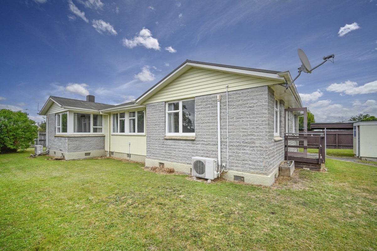 64 Wilson Road, Flaxmere, Hastings - Carousel 1