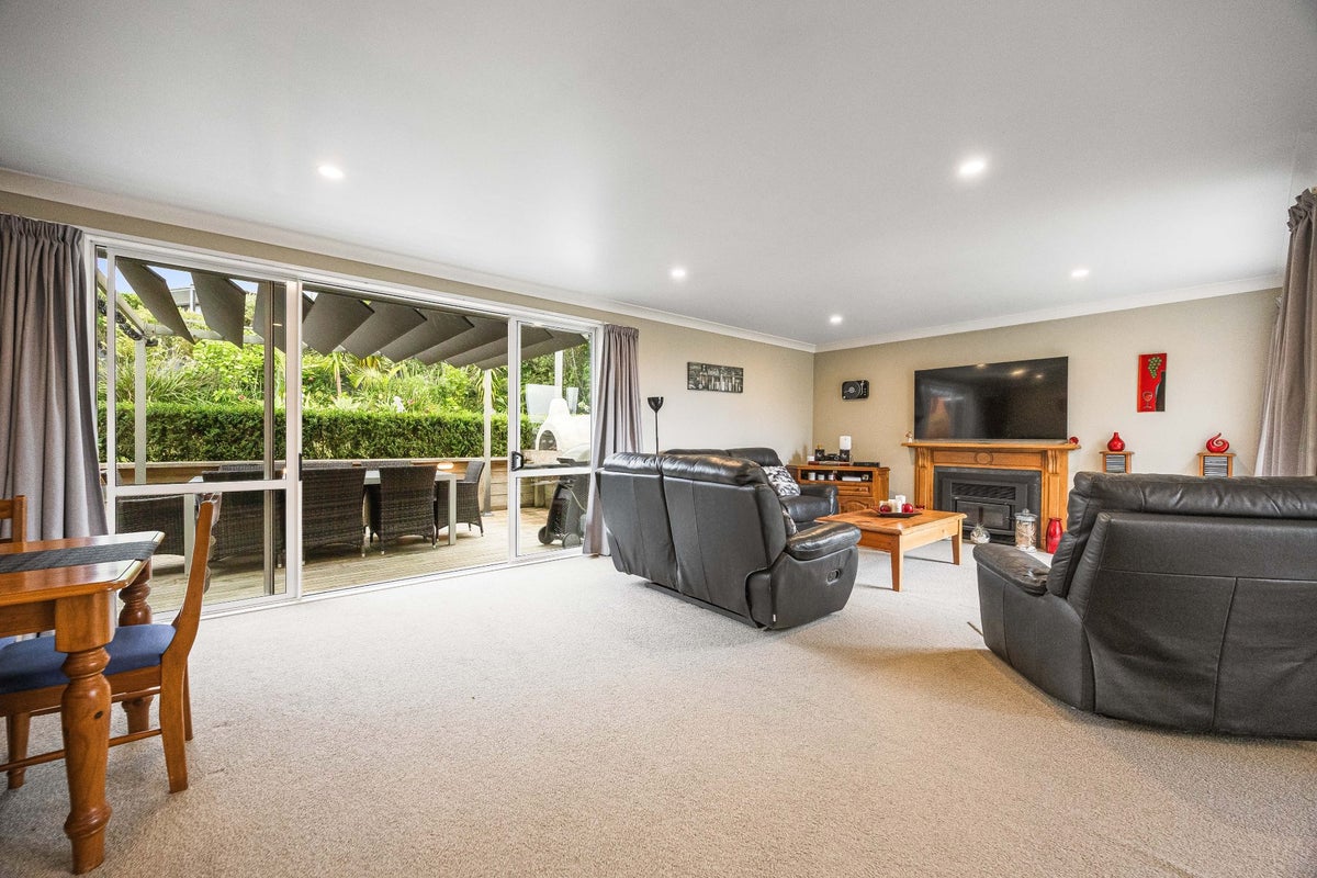14B Mayne Place, Snells Beach, Snells Beach - Carousel 2