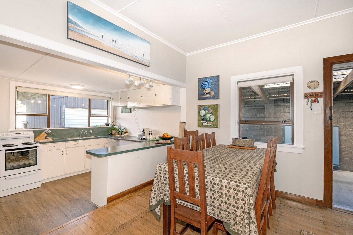 18 Asquith Street, Te Hapara, Gisborne - Carousel 2