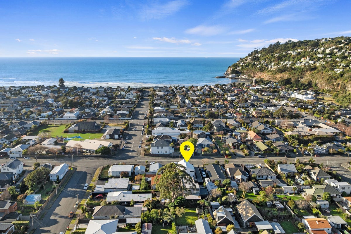 36 Colenso Street, Sumner, Christchurch - Carousel 25