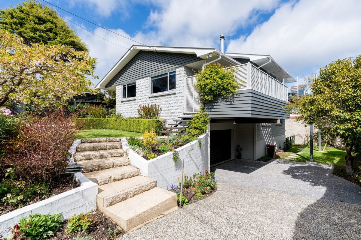 11 Braeburn Street, Vauxhall, Dunedin - Carousel 1