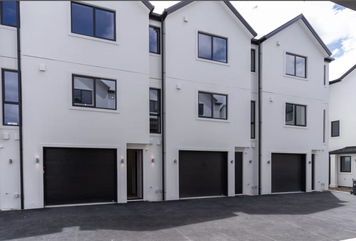 3/7 Ayr Street, Riccarton, Christchurch - Carousel 1