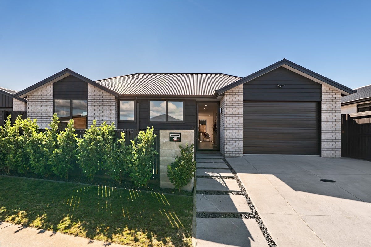 45 Pasture Way, Papamoa, Papamoa - Carousel 1