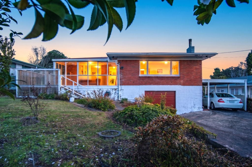 7 Sunnyside Street, Onerahi, Whangarei - Carousel 11