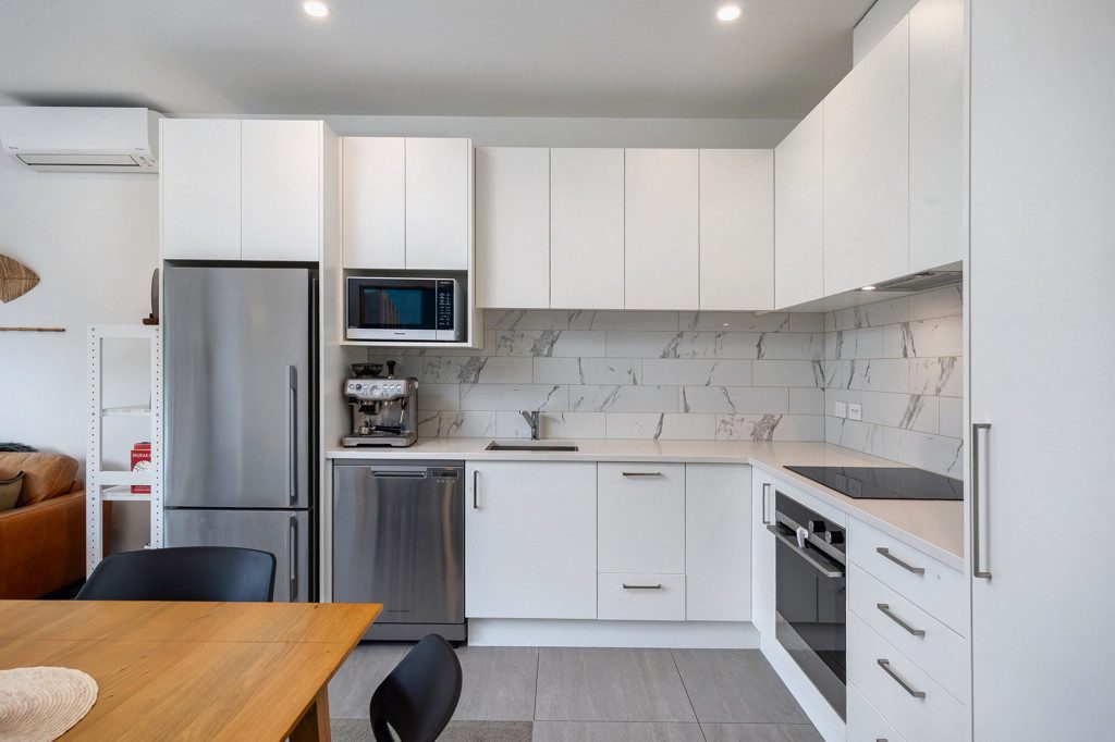 108/1C Oakley Avenue, Waterview, Auckland - Carousel 2