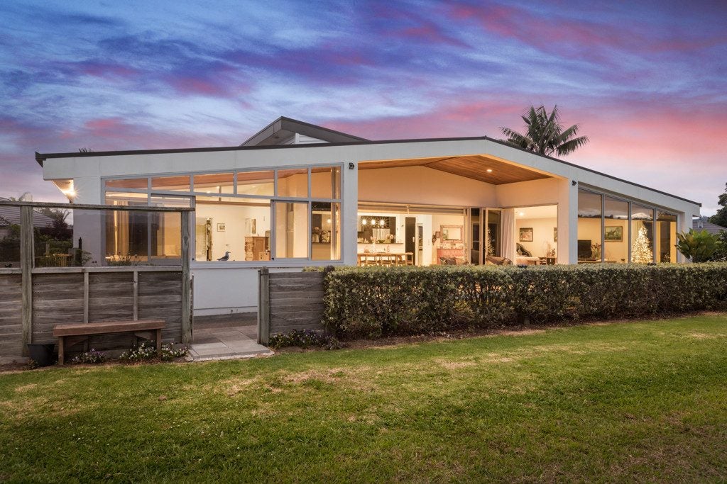 147 Koutunui Road, Athenree, Waihi Beach - Carousel 2