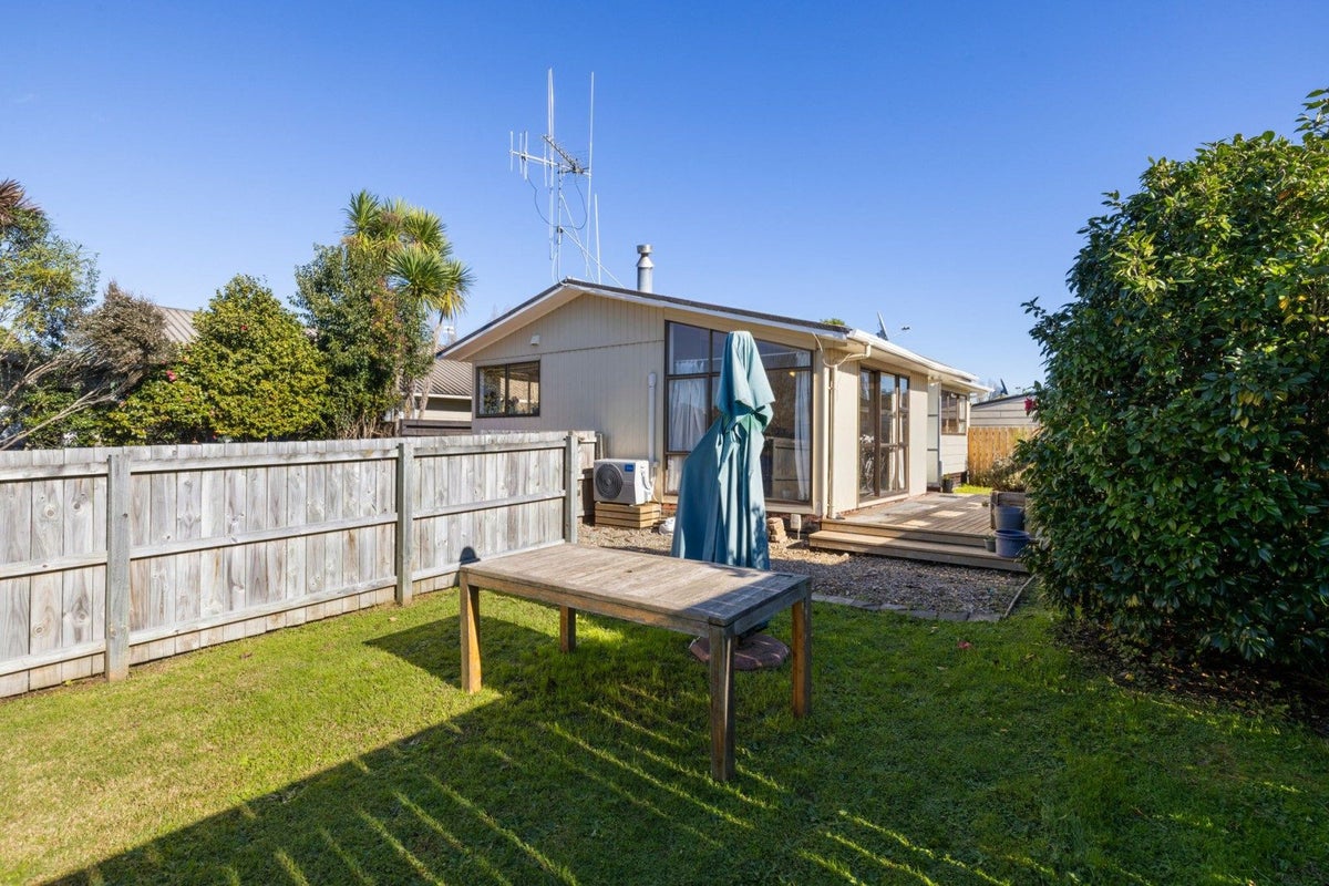 4 Pearl Place, Chartwell, Hamilton - Carousel 2