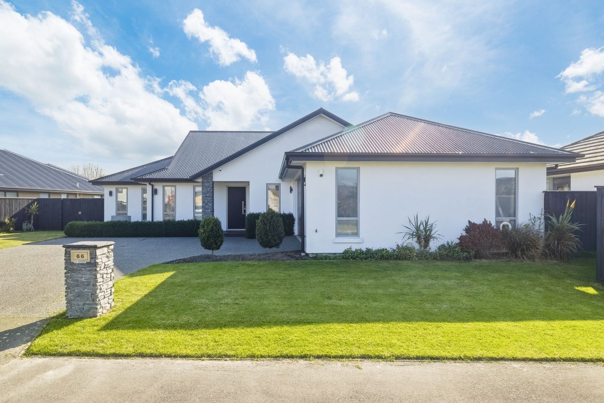 66 Bronco Drive, Aidanfield, Christchurch - Carousel 21