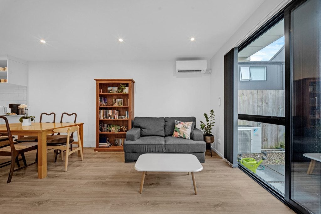 40 Ivy Nola Way, Henderson, Auckland - Carousel 1