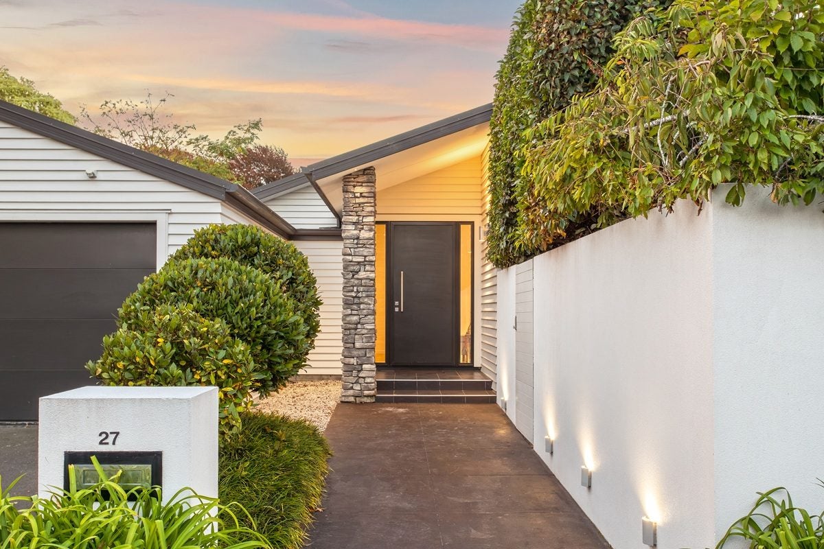27 Rochdale Street, Fendalton, Christchurch - Carousel 18