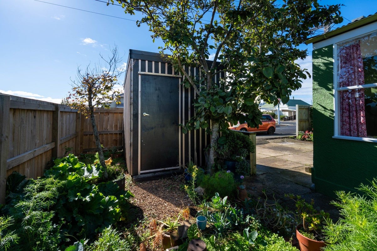 166 Bay View Road, South Dunedin, Dunedin - Carousel 14