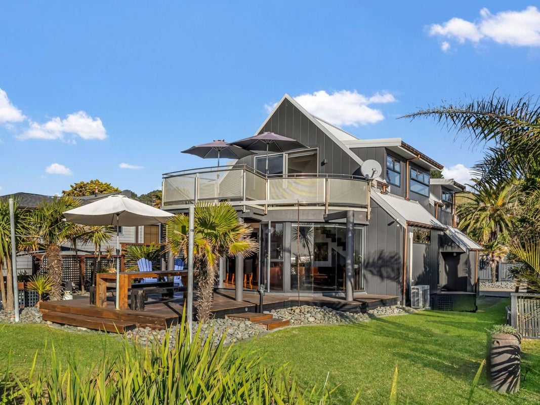 257A Pohutukawa Avenue, Ohope, Ohope - Carousel 2