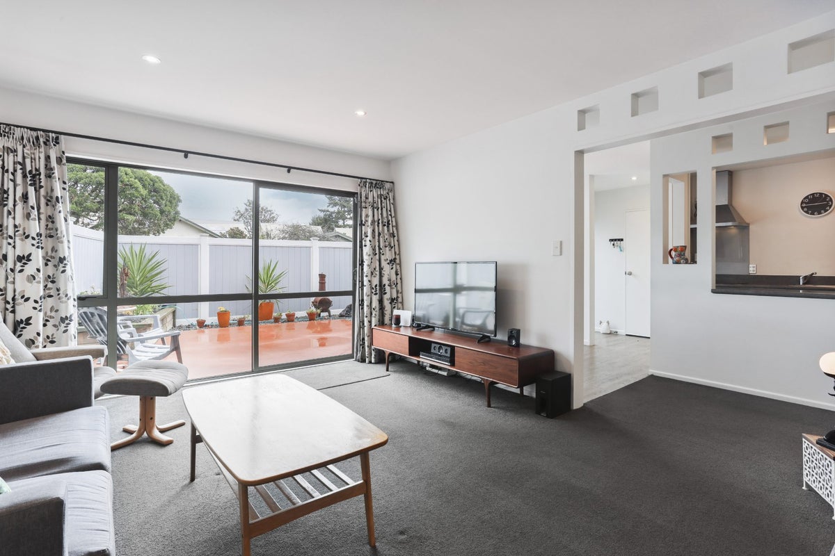 2 Antrim Street, Sydenham, Christchurch - Carousel 2