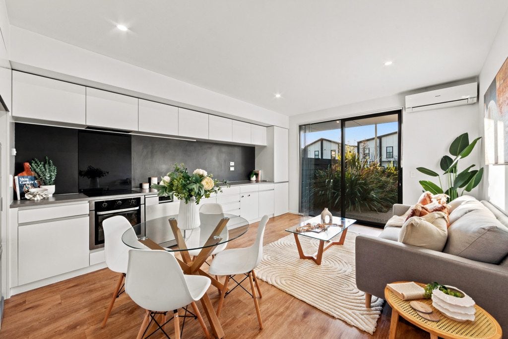 15/283 Brougham Street, Sydenham, Christchurch - Carousel 2