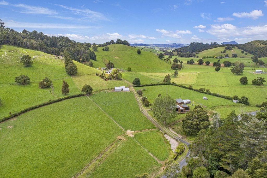 1366 Hukerenui Road, Hukerenui, Hikurangi - Carousel 43