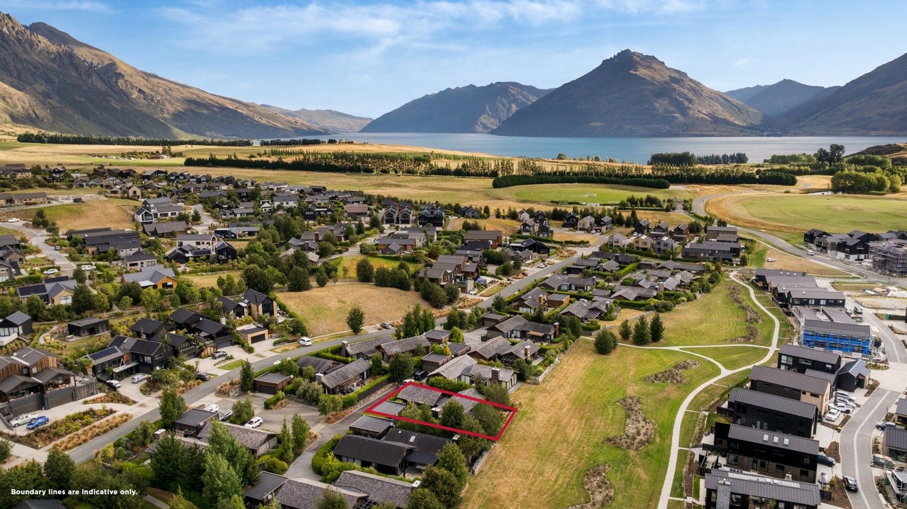 7 Reading Court, Jacks Point, QUEENSTOWN - Carousel 42