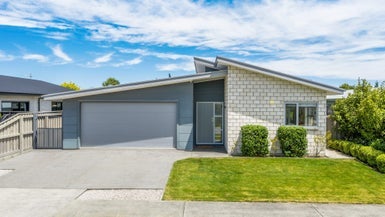 18 Corsair Crescent, Burleigh, Blenheim - Carousel 1