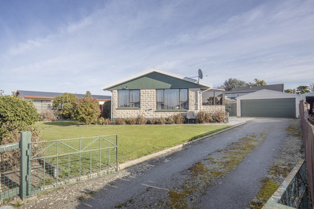 22 Walbrook Crescent, Oamaru North, Oamaru - Carousel 23