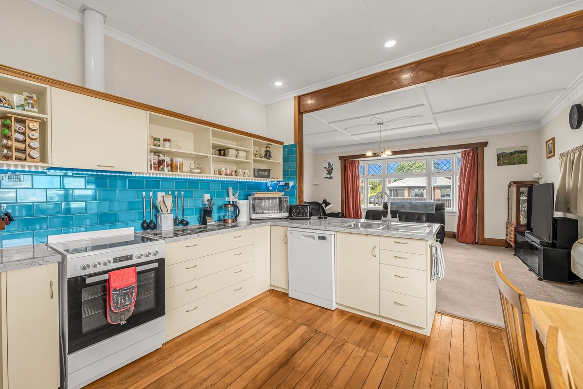 1/21 Devon Street, Gore, Gore - Carousel 1