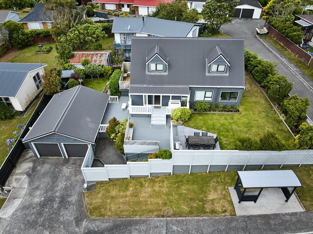 19 Cambrian Street, Churton Park, Wellington - Carousel 27