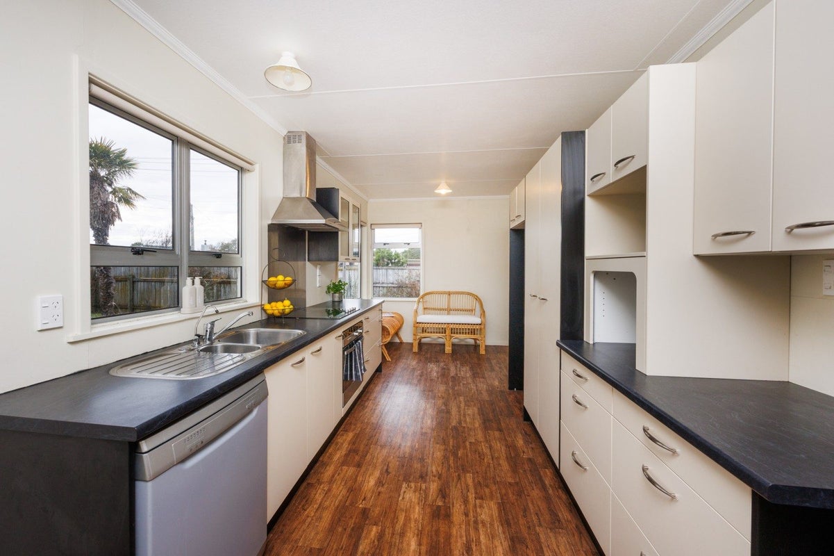 48 North Street, Feilding, Feilding - Carousel 2
