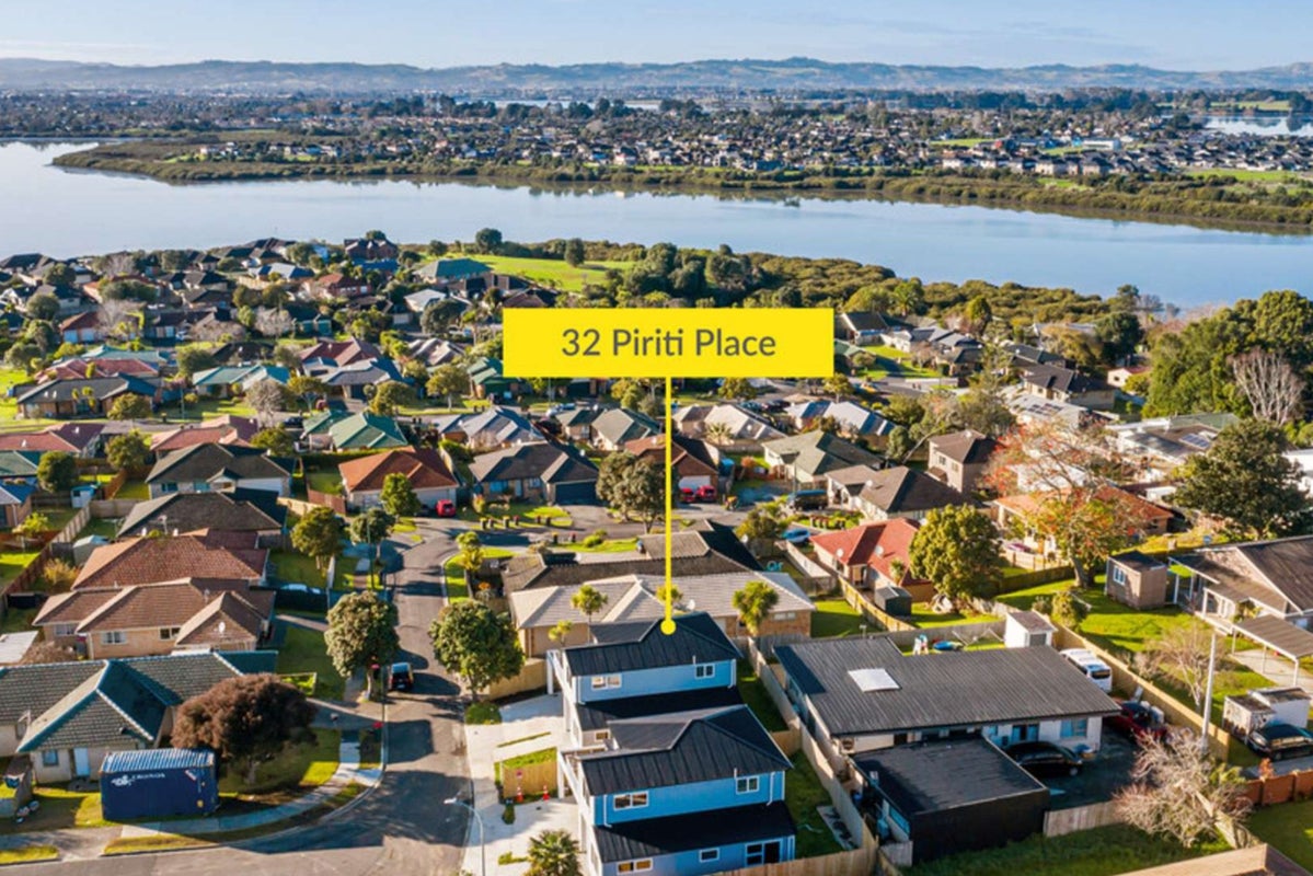 32 Piriti Place, Weymouth, Auckland - Carousel 15