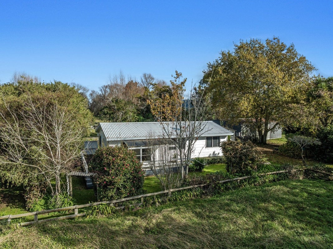 137 Mccutchan Road, Otakiri, Whakatane - Carousel 23