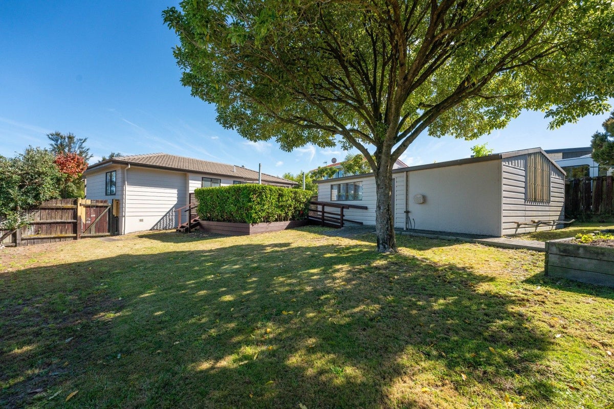 2 Greenwich Street, Richmond Heights, Taupo - Carousel 1
