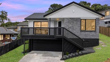 18 van Dyke Place, West Harbour, Auckland - Carousel 1