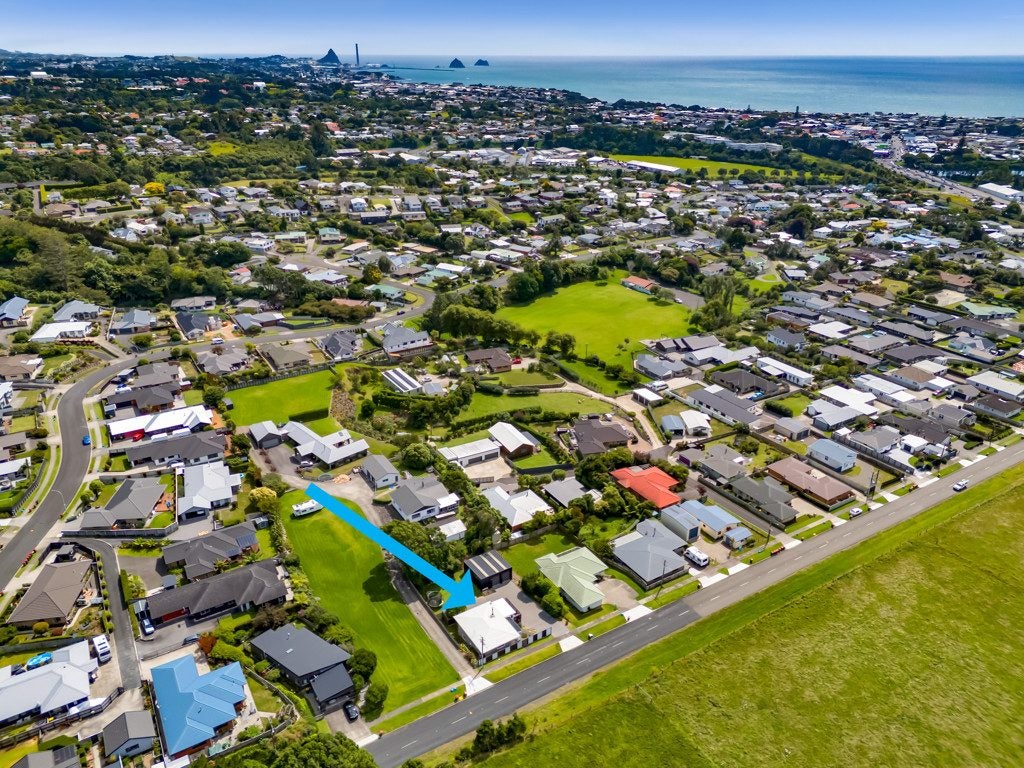 112 Smart Road, Glen Avon, New Plymouth - Carousel 35