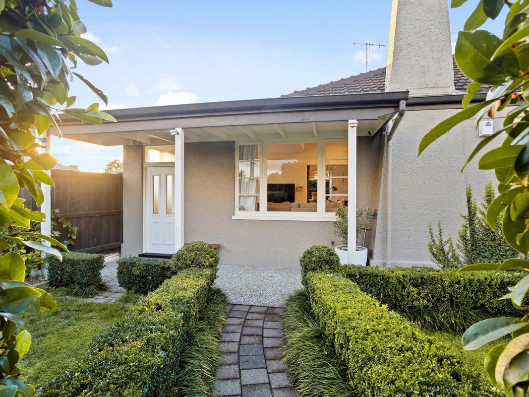 63 East Street, Enderley, Hamilton - Carousel 2