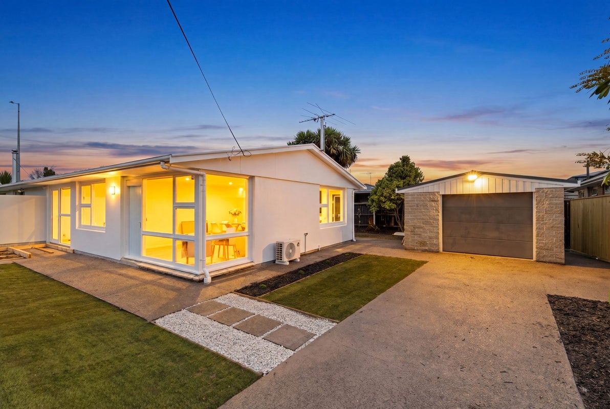 1A Quinns Road, Shirley, Christchurch - Carousel 1
