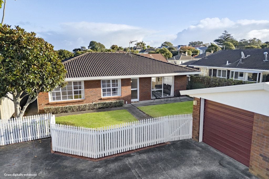54A Rawhiti Road, One Tree Hill, Auckland - Carousel 1