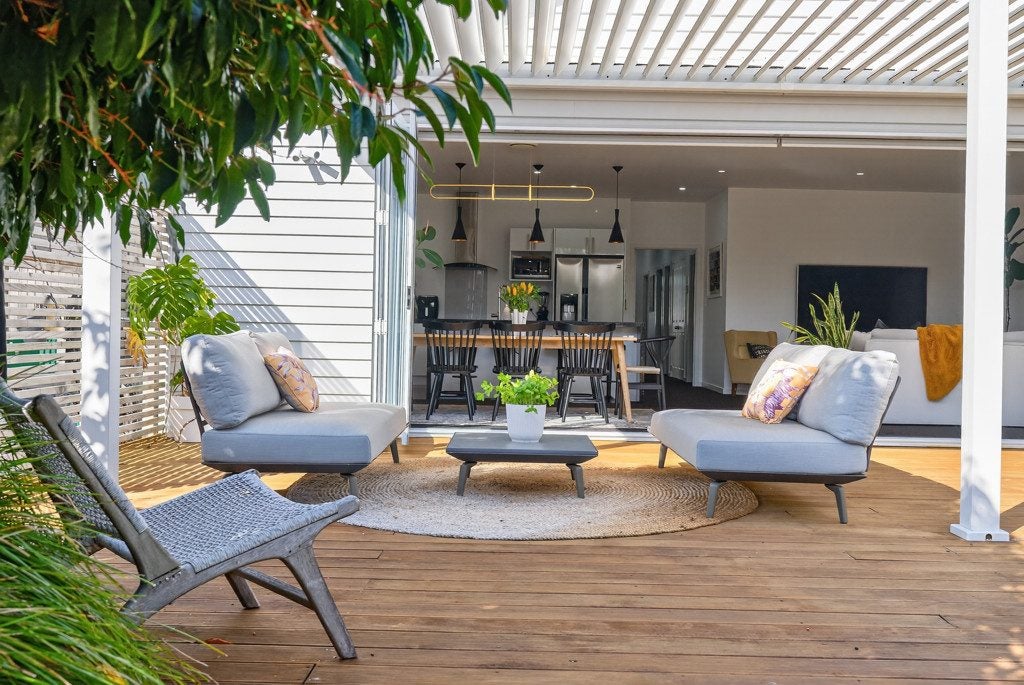 38 Mills Street, Boulcott, Lower Hutt - Carousel 1