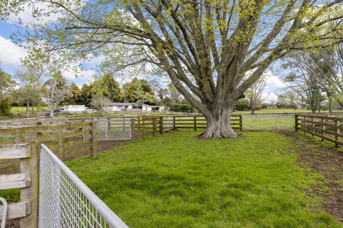 1/26 Goile Road, Ngahinapouri, Hamilton - Carousel 18